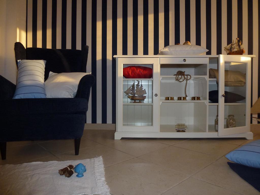 Suite Blue Marine Ταράντο Δωμάτιο φωτογραφία